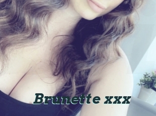 Brunette_xxx