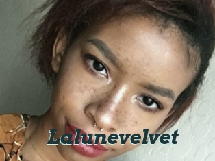 Lalunevelvet